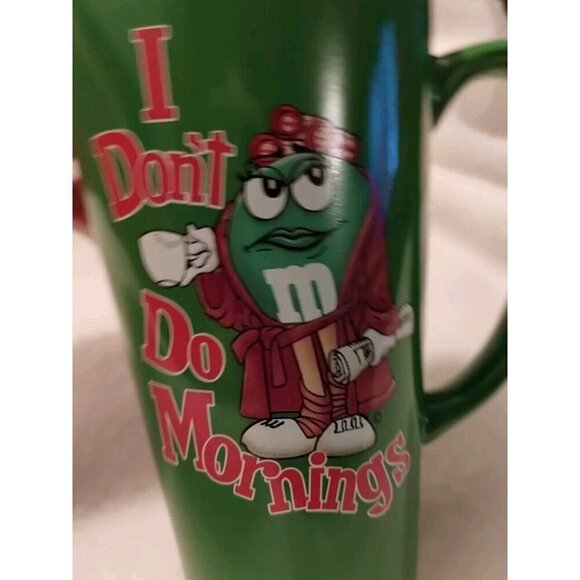 M & Ms“I Don’t Do Mornings” Tall Coffee Mug Lazy Green M&M's In a Robe 2005 - Picture 5 of 7